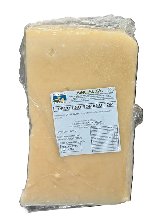 Pecorino Romano D.O.P trancio da 1kg