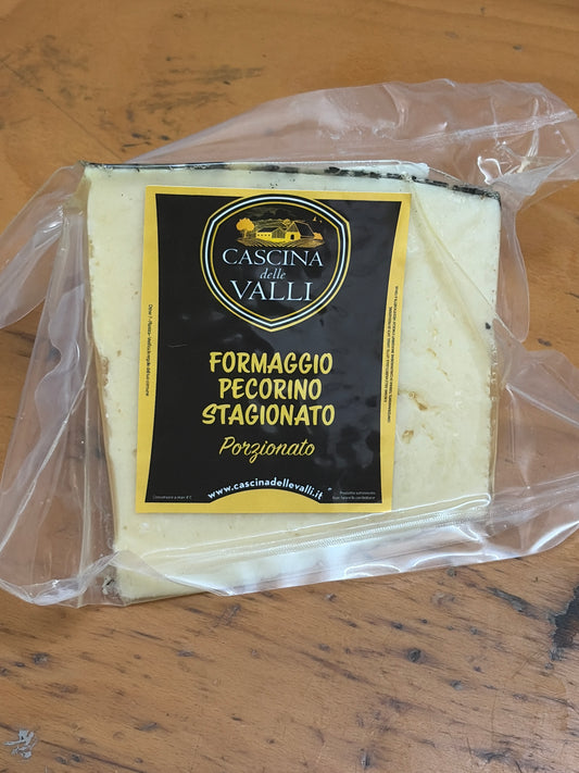 Pecorino Romano D.O.P trancio da 1kg